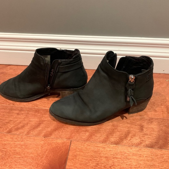 Steve Madden Booties - Picture 3 of 4